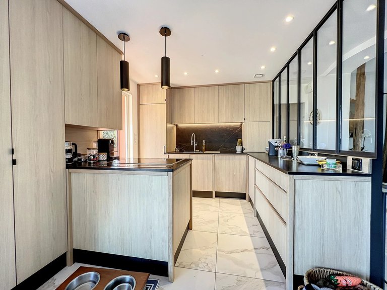 Villa for Sale in Theoule Sur Mer, Cannes Area 3