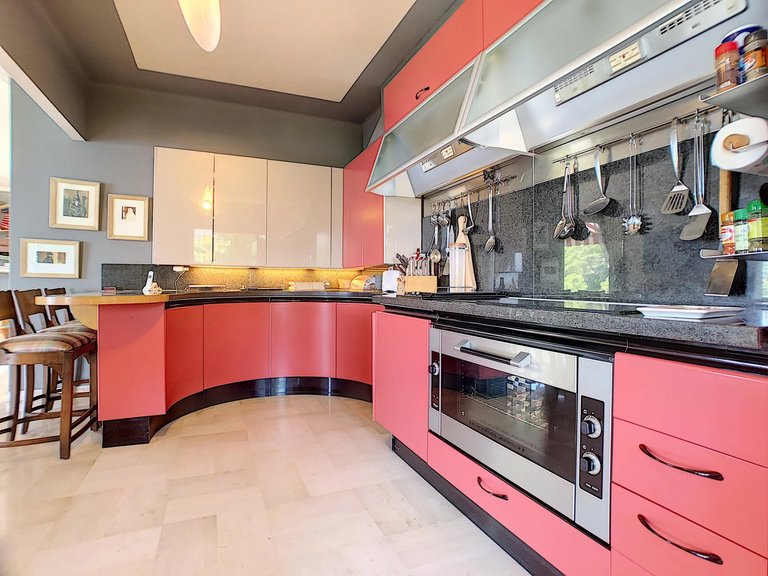 Villa for Sale in Theoule Sur Mer, Cannes Area 11