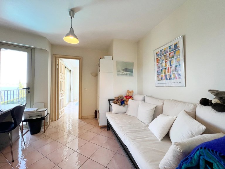 Villa for Sale in Theoule Sur Mer, Cannes Area 19
