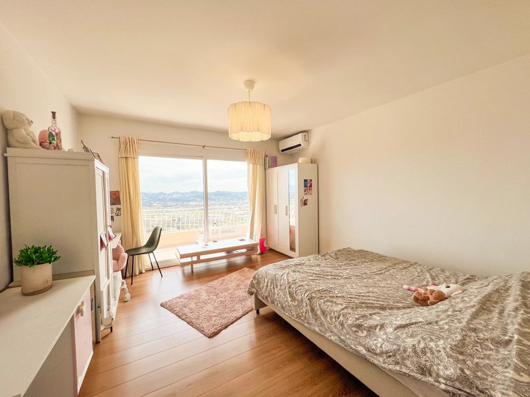 Villa for Sale in Mandelieu La Napoule, Cannes Area 17