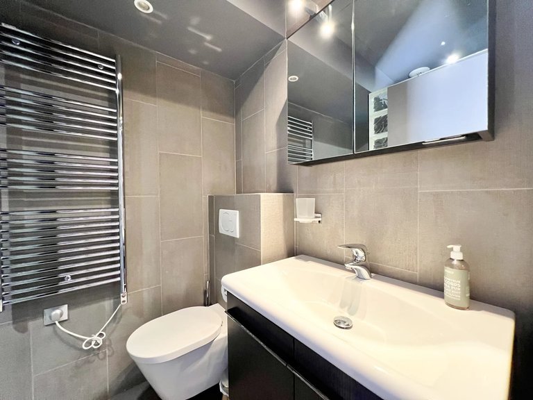 Villa for Sale in Mandelieu La Napoule, Cannes Area 18