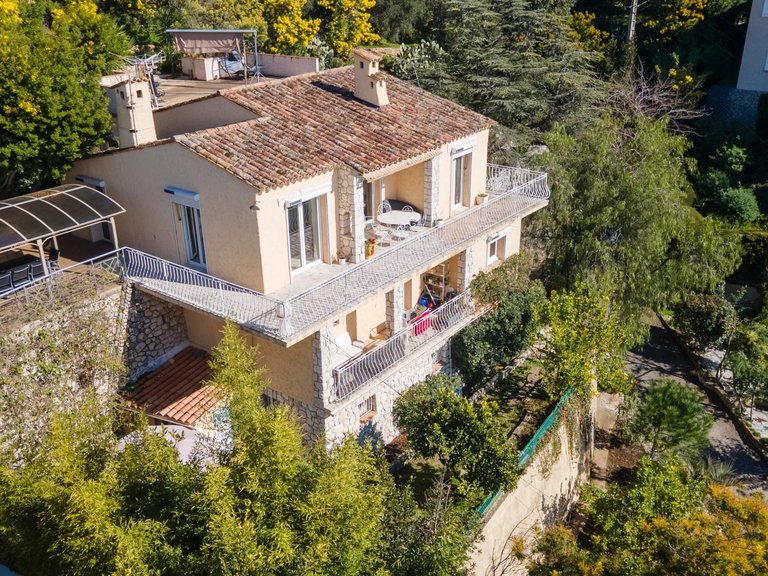 Villa for Sale in Mandelieu La Napoule, Cannes Area 4