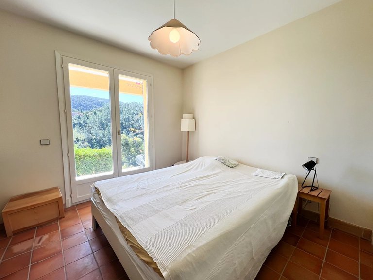 Villa for Sale in Theoule Sur Mer, Cannes Area 15