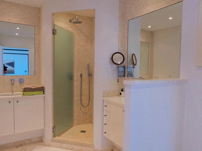 Villa for Sale in Theoule Sur Mer, Cannes Area 13