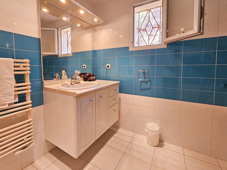 Villa for Sale in Mandelieu La Napoule, Cannes Area 16