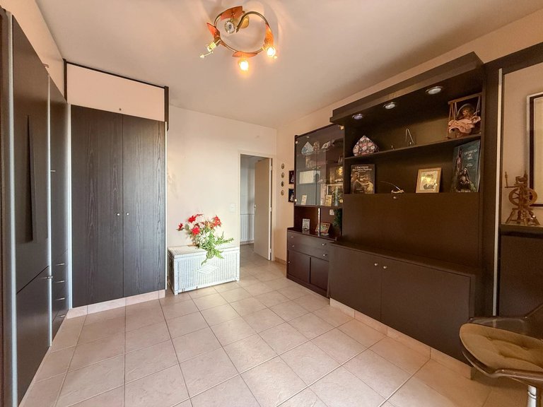 Villa for Sale in Mandelieu La Napoule, Cannes Area 18