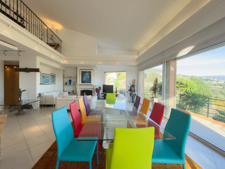 Villa for Sale in Mandelieu La Napoule, Cannes Area 6