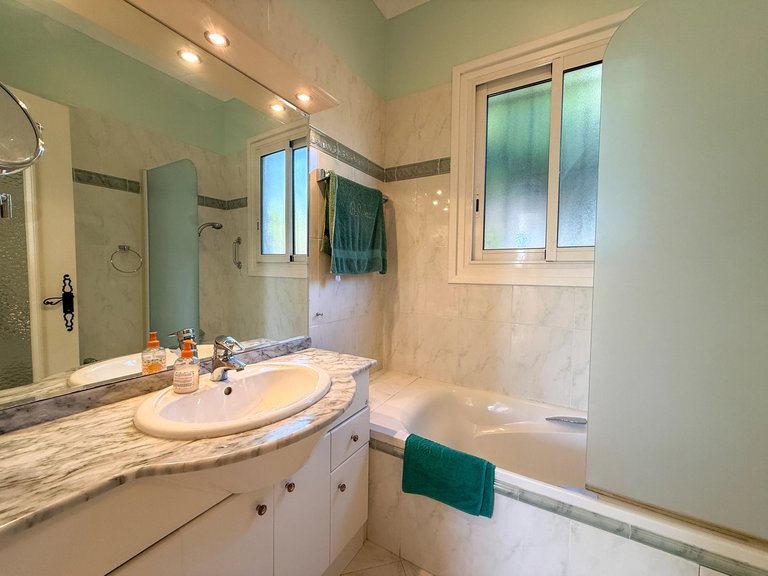 Villa for Sale in Theoule Sur Mer, Cannes Area 13