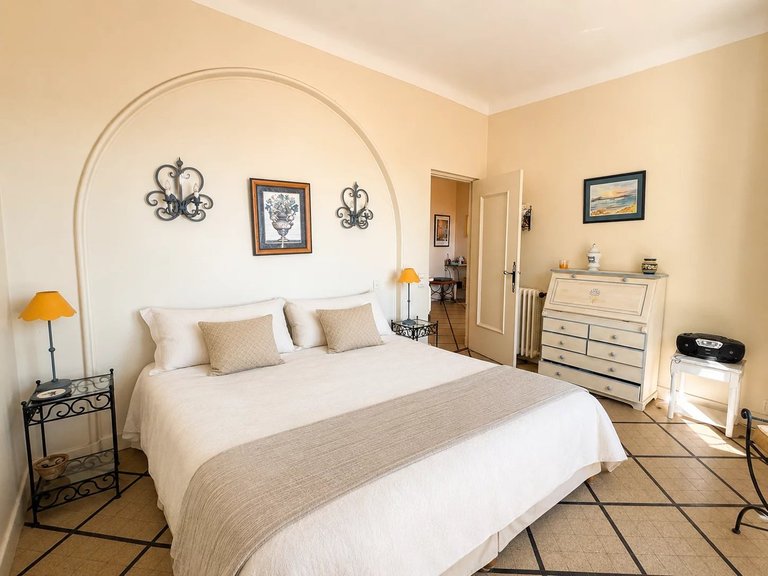 Villa for Sale in Theoule Sur Mer, Cannes Area 8