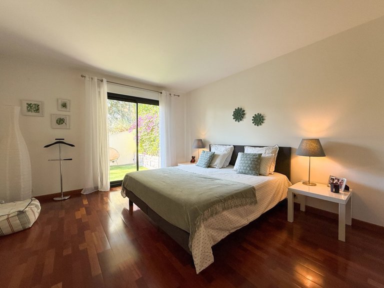 Villa for Sale in Mandelieu La Napoule, Cannes Area 19