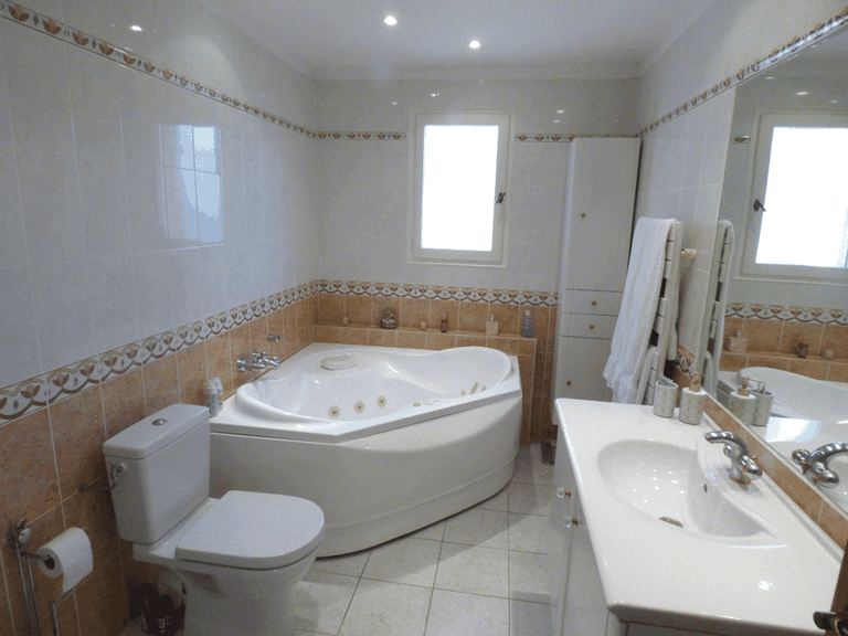 Villa for Sale in Seillans, Var Countryside (fayence, Lorgues, Cotignac) 20