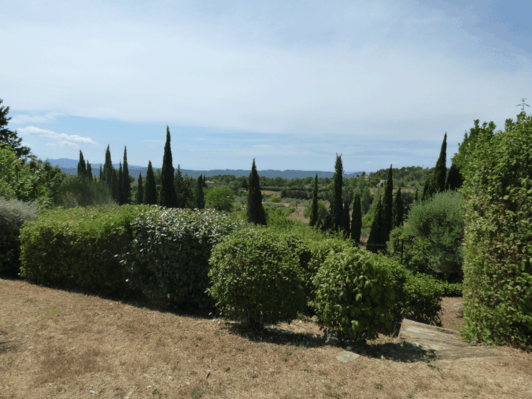 Villa for Sale in Fayence, Var Countryside (fayence, Lorgues, Cotignac) 3