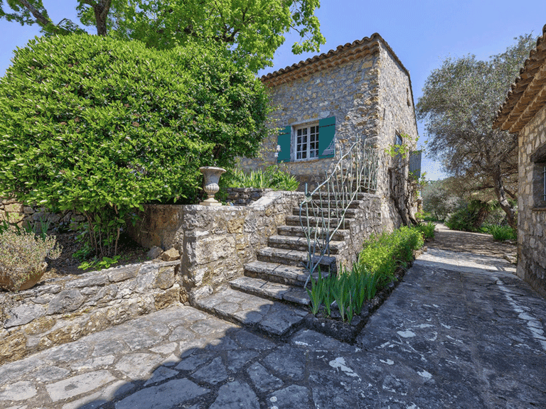 Villa for Sale in Montauroux, Var Countryside (fayence, Lorgues, Cotignac) 9
