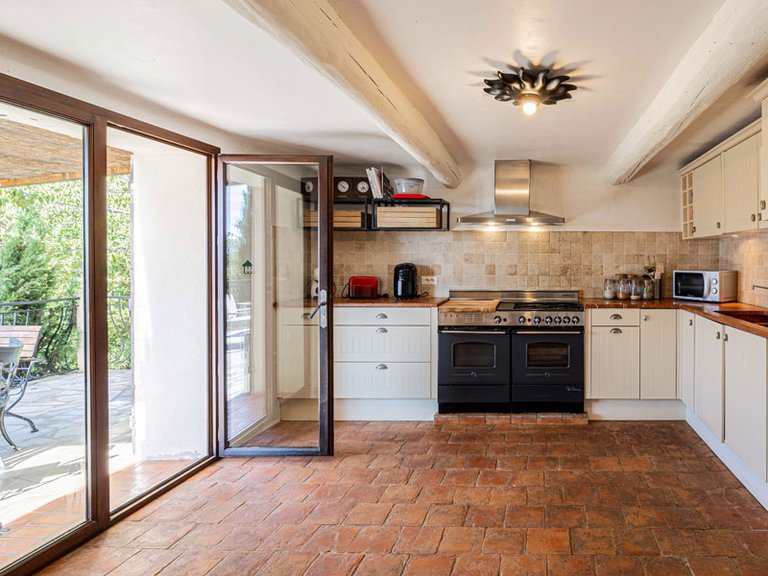 Villa for Sale in Fayence, Var Countryside (fayence, Lorgues, Cotignac) 14