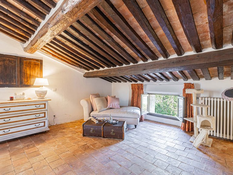 Villa for Sale in Fayence, Var Countryside (fayence, Lorgues, Cotignac) 16