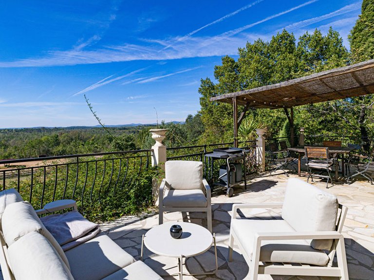Villa for Sale in Fayence, Var Countryside (fayence, Lorgues, Cotignac) 6
