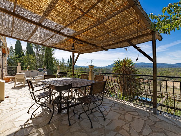 Villa for Sale in Fayence, Var Countryside (fayence, Lorgues, Cotignac) 8