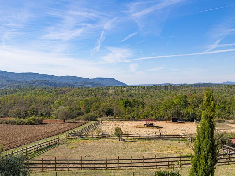 Villa for Sale in Fayence, Var Countryside (fayence, Lorgues, Cotignac) 9
