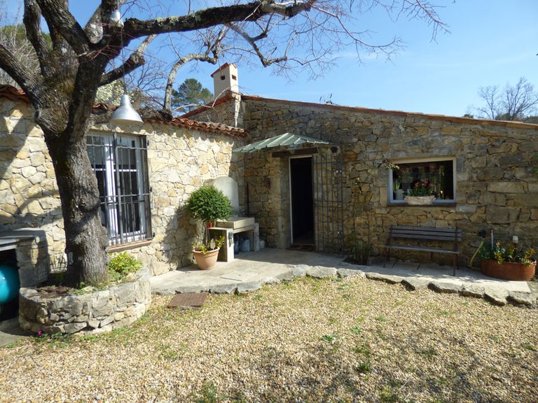 Villa for Sale in Tourrettes, Var Countryside (fayence, Lorgues, Cotignac) 9