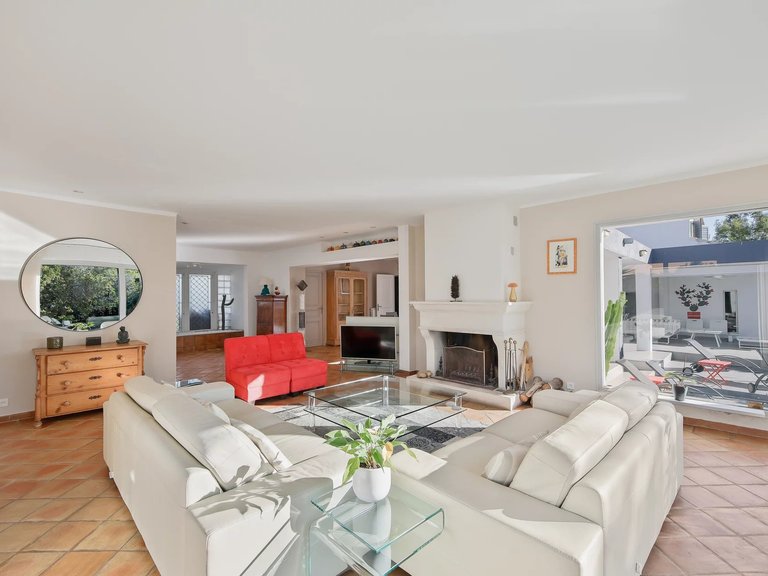 Villa for Sale in Carqueiranne, Provence Coast (cassis To Cavalaire) 3