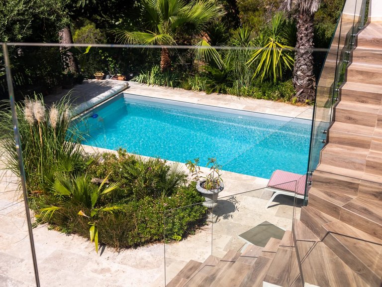 Villa for Sale in Carqueiranne, Provence Coast (cassis To Cavalaire) 12