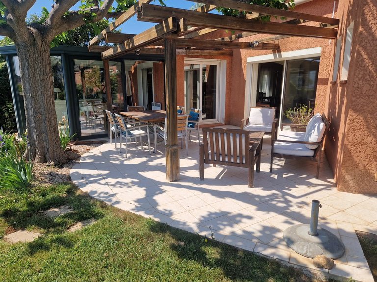 Villa for Sale in Carqueiranne, Provence Coast (cassis To Cavalaire) 8
