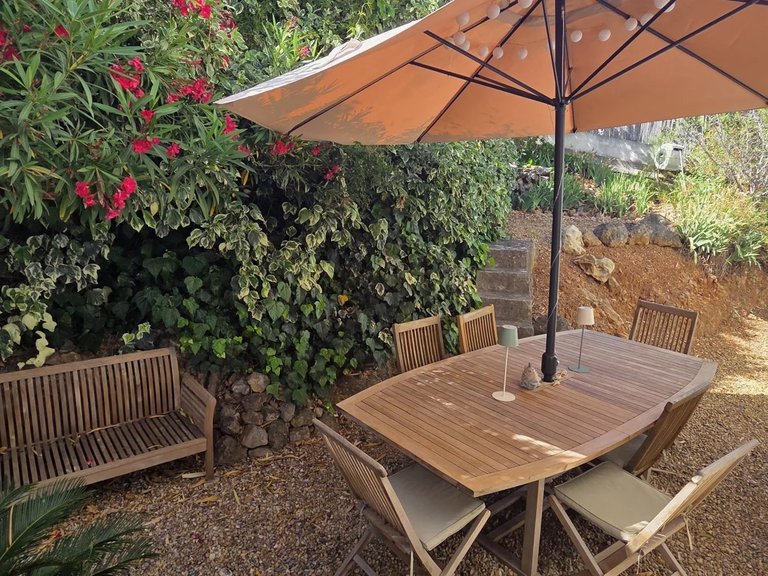 Villa for Sale in Carqueiranne, Provence Coast (cassis To Cavalaire) 1