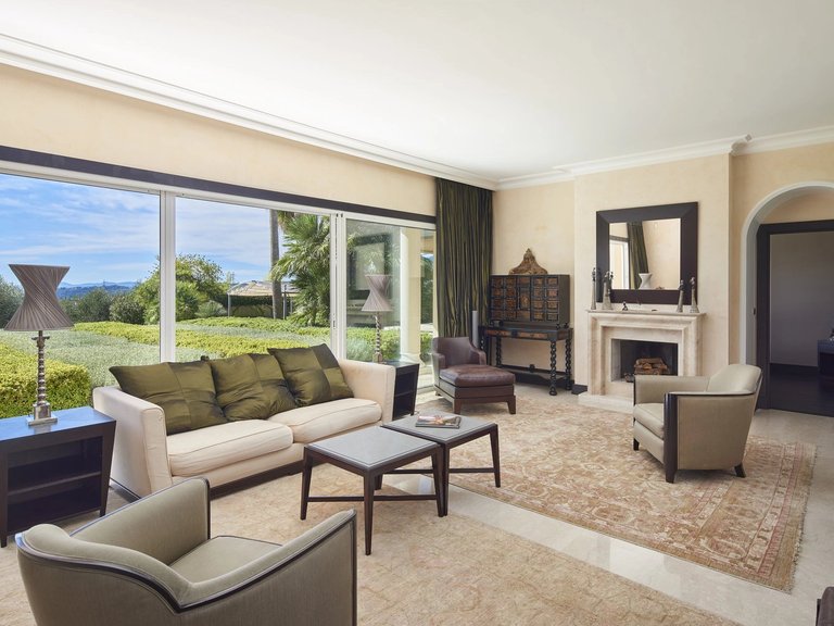 Villa for Sale in Nice, Nice Area 19