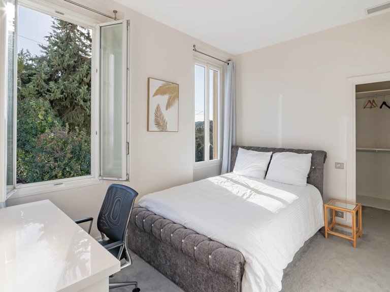 Villa for Sale in Beaulieu Sur Mer, Villefranche, Cap Ferrat Area 13