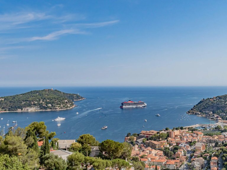 Villa for Sale in Villefranche Sur Mer, Villefranche, Cap Ferrat Area 1