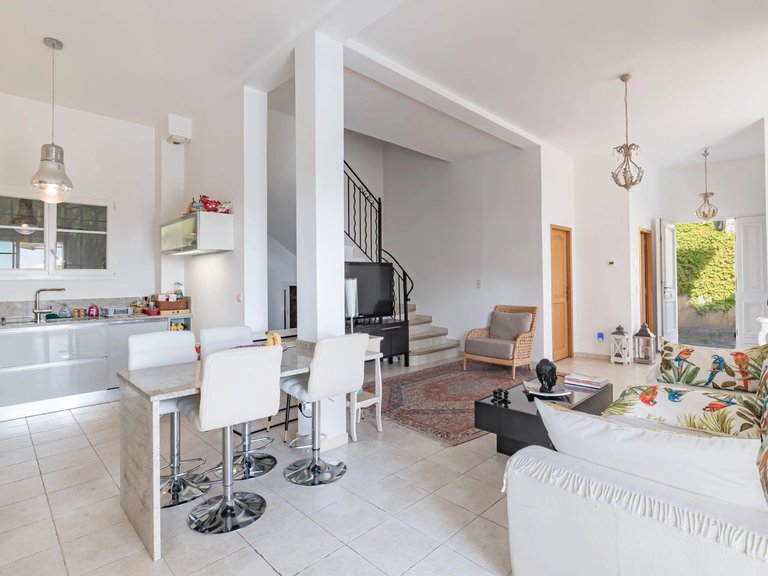 Villa for Sale in Villefranche Sur Mer, Villefranche, Cap Ferrat Area 6