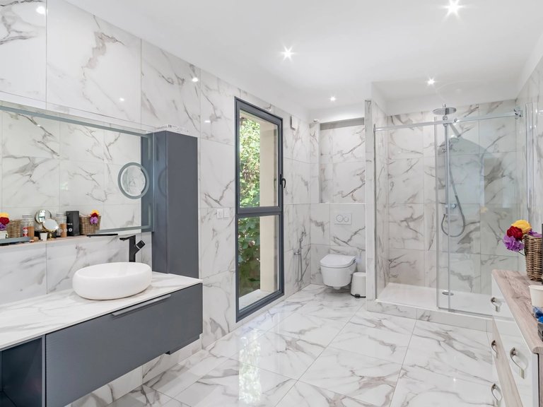 Villa for Sale in Villefranche Sur Mer, Villefranche, Cap Ferrat Area 8