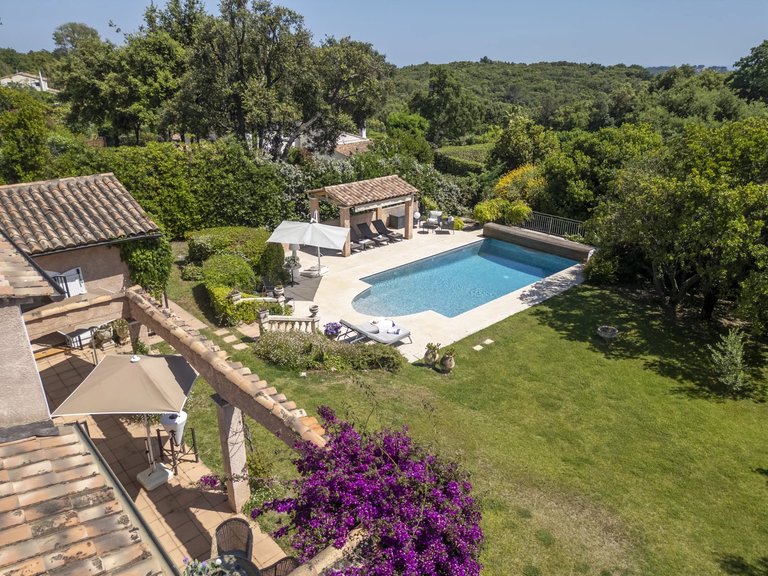 Villa for Sale in Valbonne, Mougins, Valbonne, Grasse Area 7