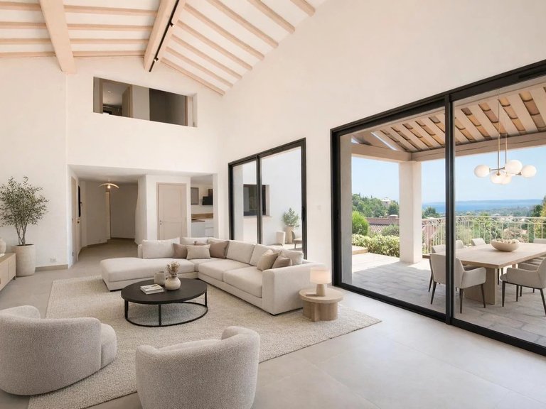 Villa for Sale in Les Issambres, St Raphaël, Ste Maxime Area 3