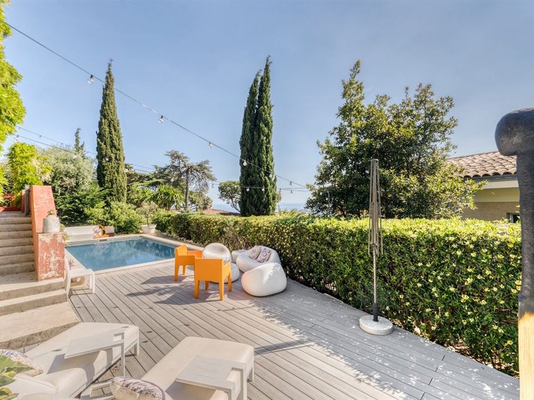 Villa for Sale in Villefranche Sur Mer, Villefranche, Cap Ferrat Area 4