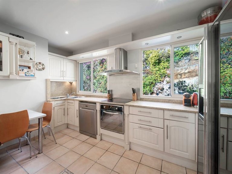 Villa for Sale in Villefranche Sur Mer, Villefranche, Cap Ferrat Area 6