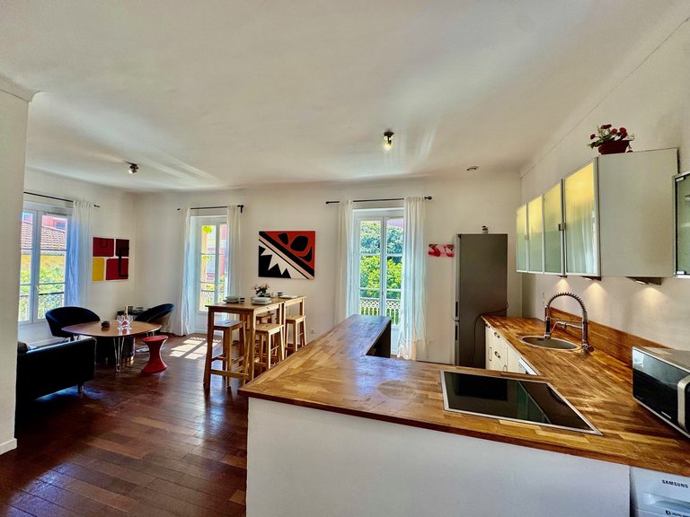 Villa for Sale in Villefranche Sur Mer, Villefranche, Cap Ferrat Area 19
