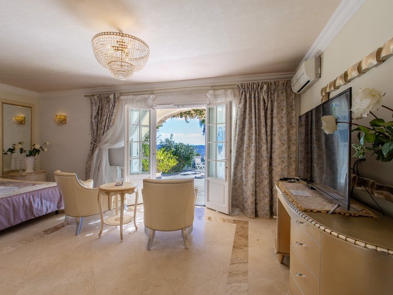 Villa for Sale in Gattieres, Vence, St. Paul Area 17
