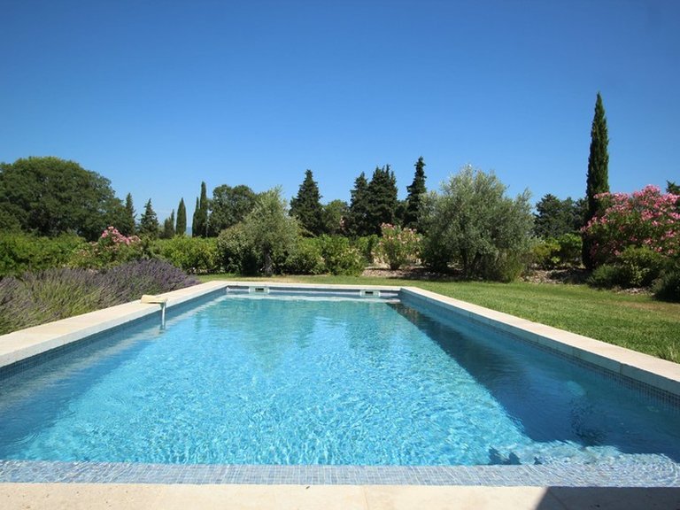 Villa for Sale in Caromb, Avignon And North Provence 2
