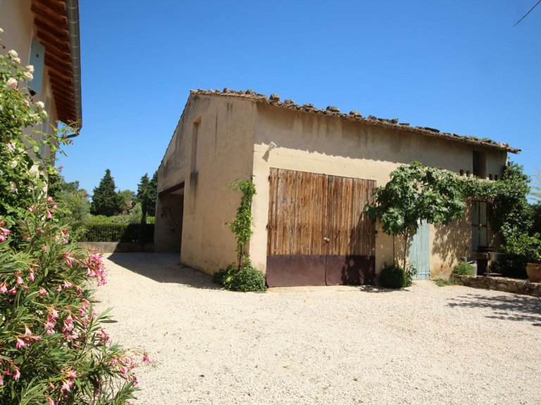 Villa for Sale in Caromb, Avignon And North Provence 16