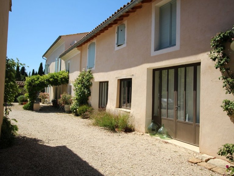 Villa for Sale in Caromb, Avignon And North Provence 9