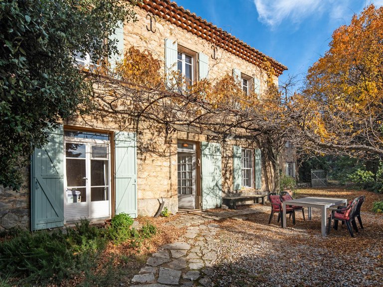 Villa for Sale in Lafare, Avignon And North Provence 3