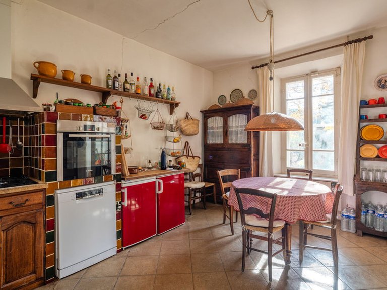 Villa for Sale in Lafare, Avignon And North Provence 9