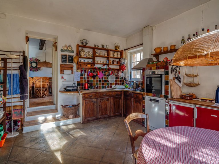 Villa for Sale in Lafare, Avignon And North Provence 10