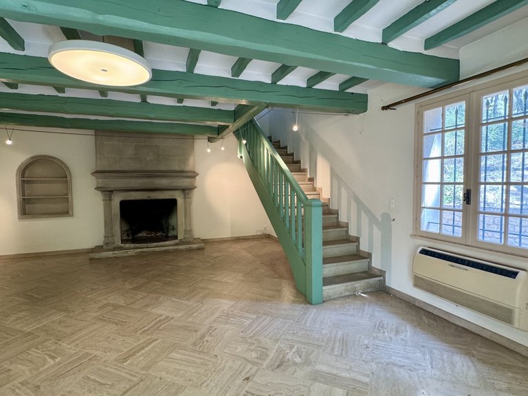 Villa for Sale in Carpentras, Avignon And North Provence 3