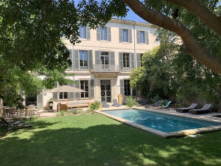 Villa for Sale in Carpentras, Avignon And North Provence 2