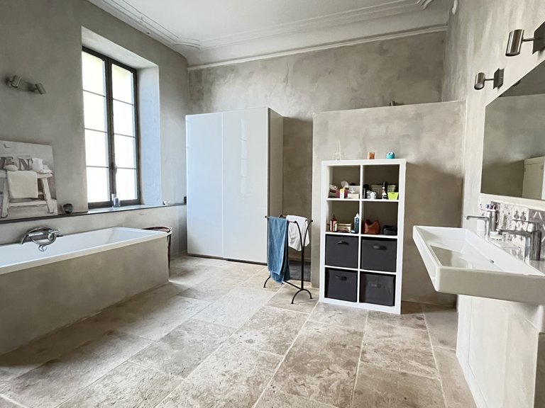 Villa for Sale in Carpentras, Avignon And North Provence 14