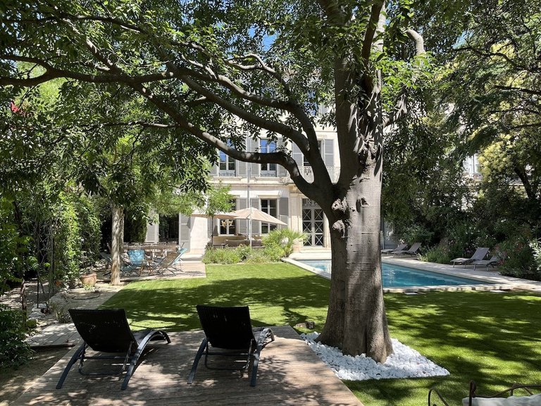 Villa for Sale in Carpentras, Avignon And North Provence 3