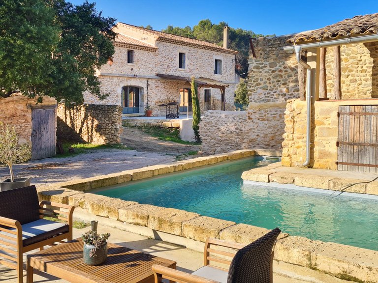Villa for Sale in Uzes, Uzes Area 1
