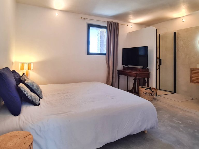Villa for Sale in Uzes, Uzes Area 17